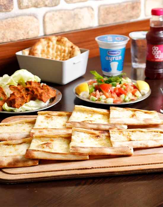 Kaşarlı Pide